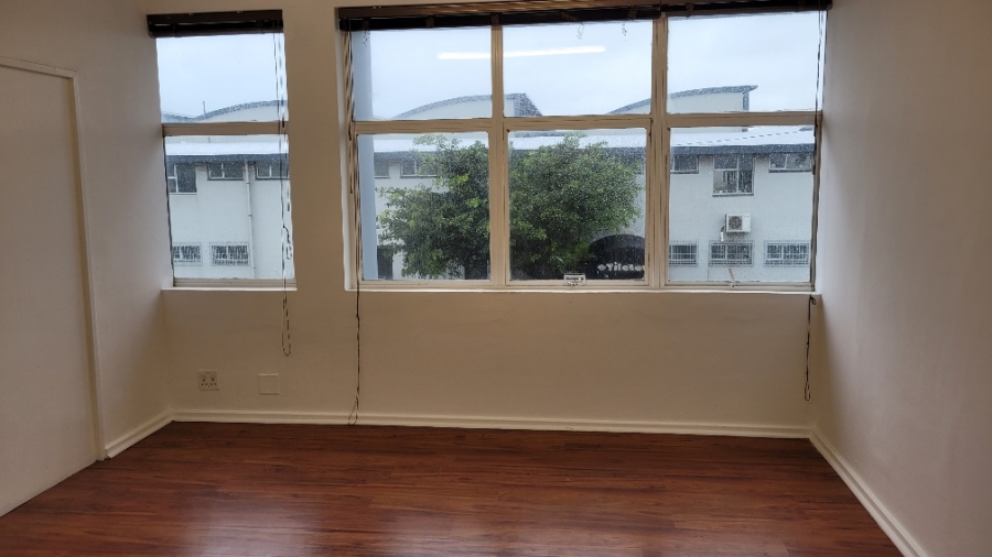 To Let commercial Property for Rent in Paarden Eiland Western Cape